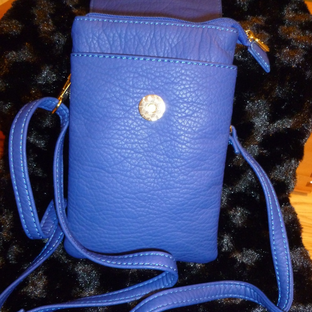 Minicat Crossbody
